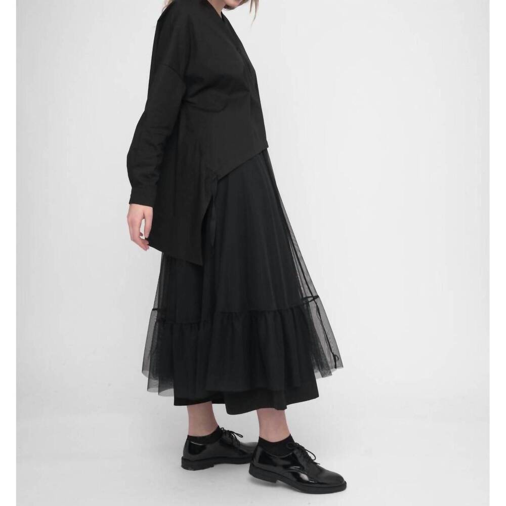 NEW BACI v-neck buttoned long sleeve shirt in black - Picture 2 of 4